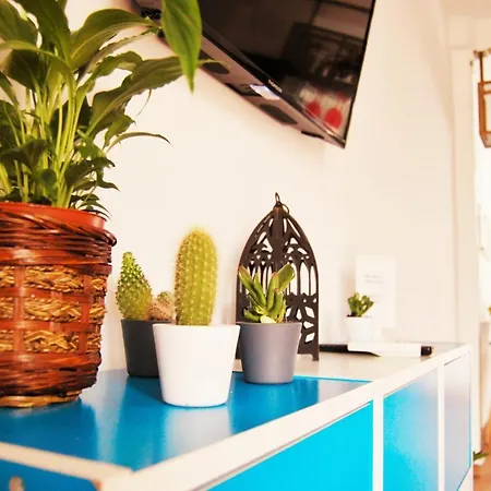 Puerta Real Apartment *